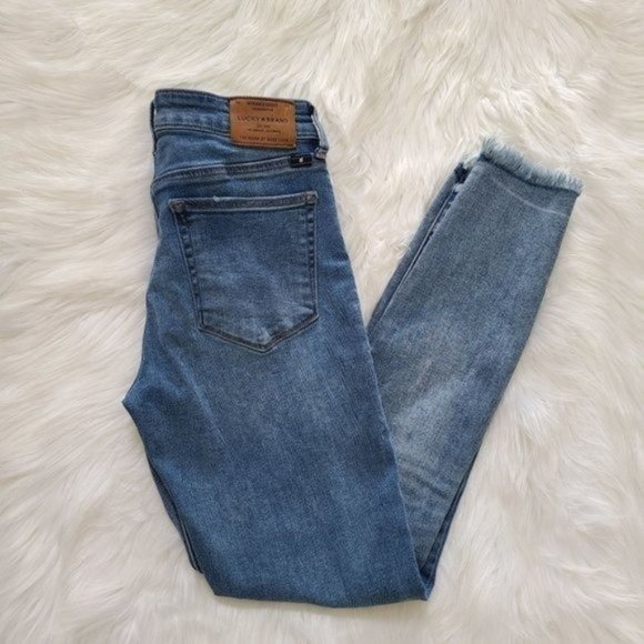 Lucky Brand Ava Distressed Chewed Hem Crop Skinny Jeans - Picture 4 of 16